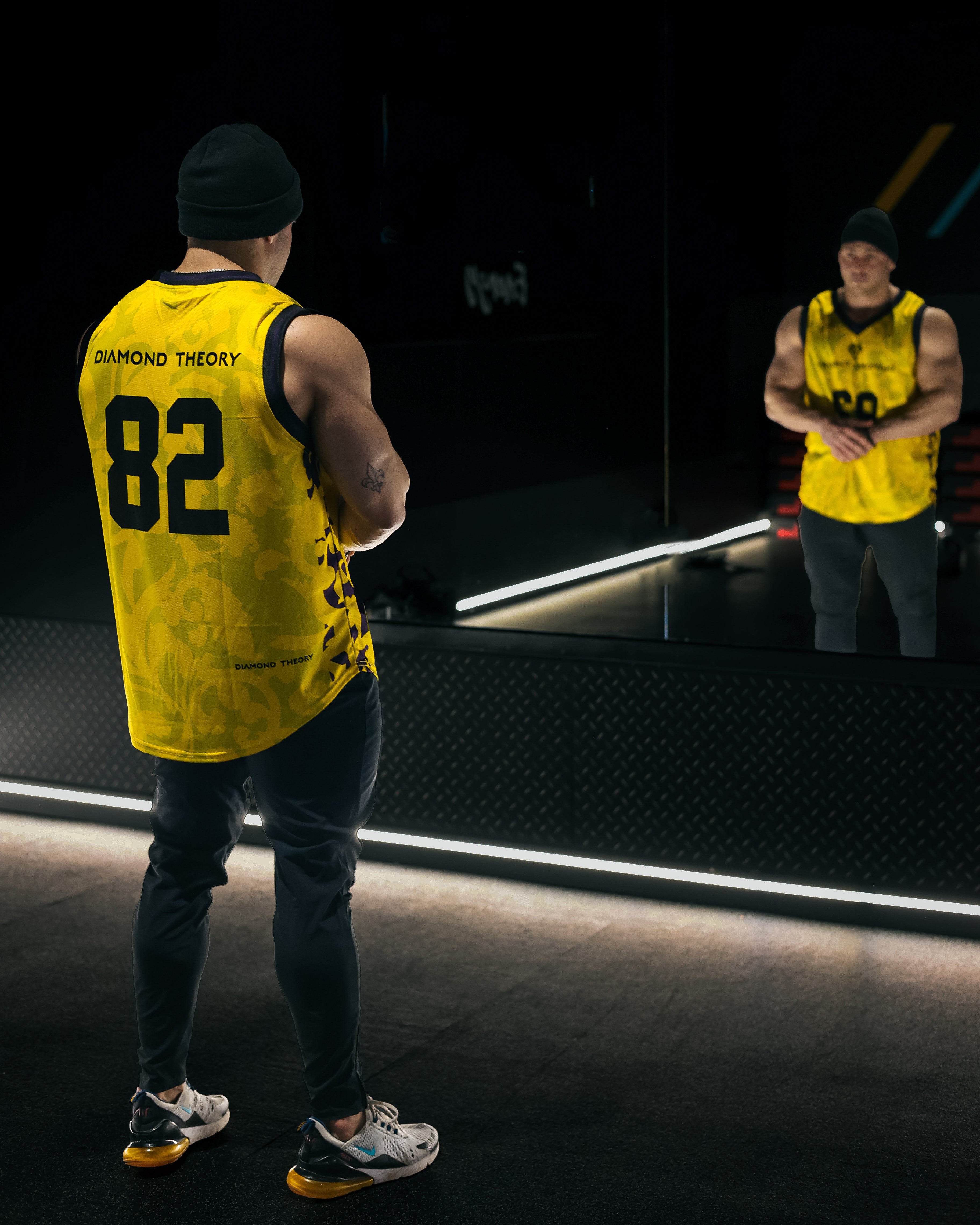 Sleeveless Gym Vest | Kingmaker Training Vest | Diamond Theory