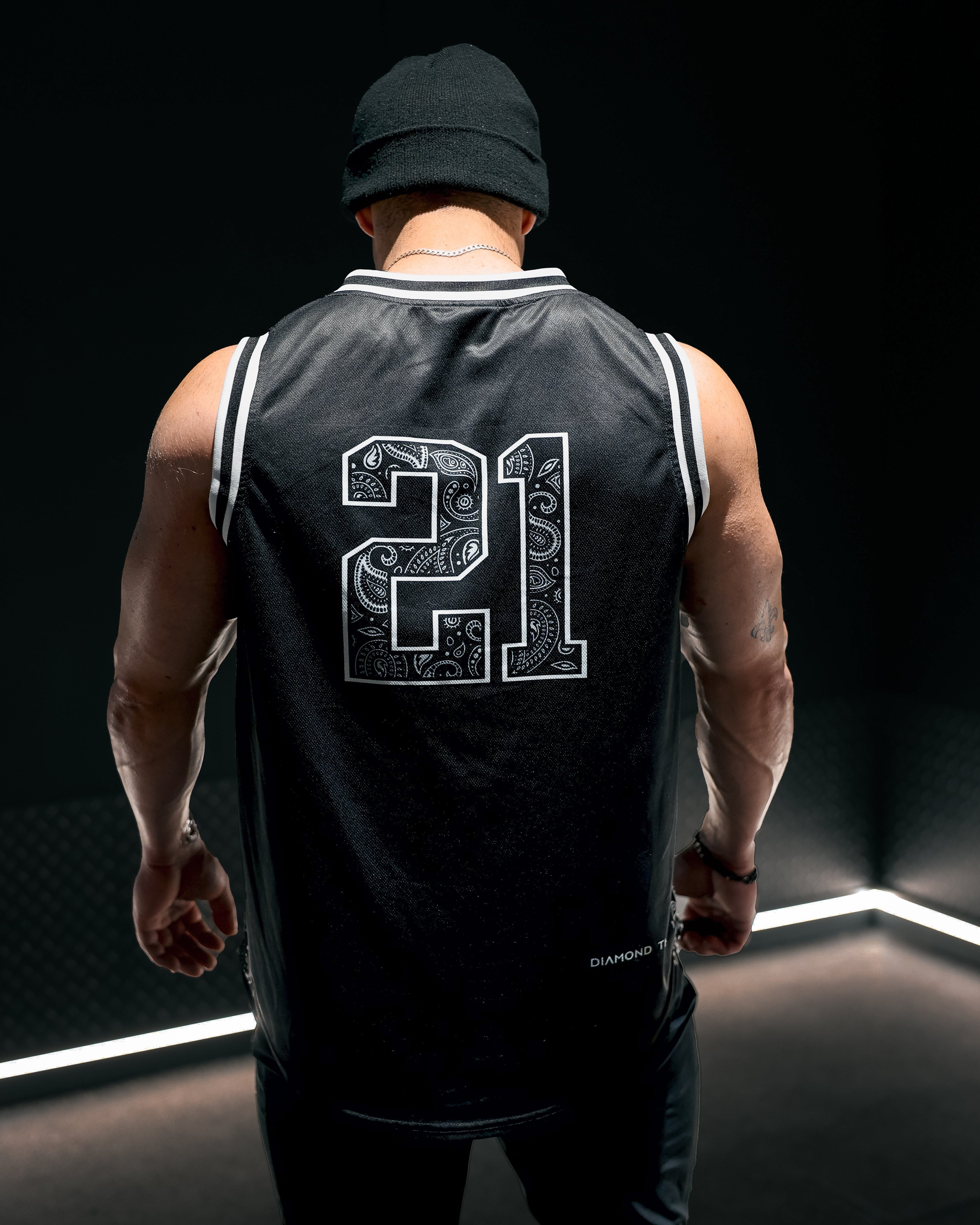 Old School Bodybuilder Training Vest | Paradox Vest | Diamond Theor