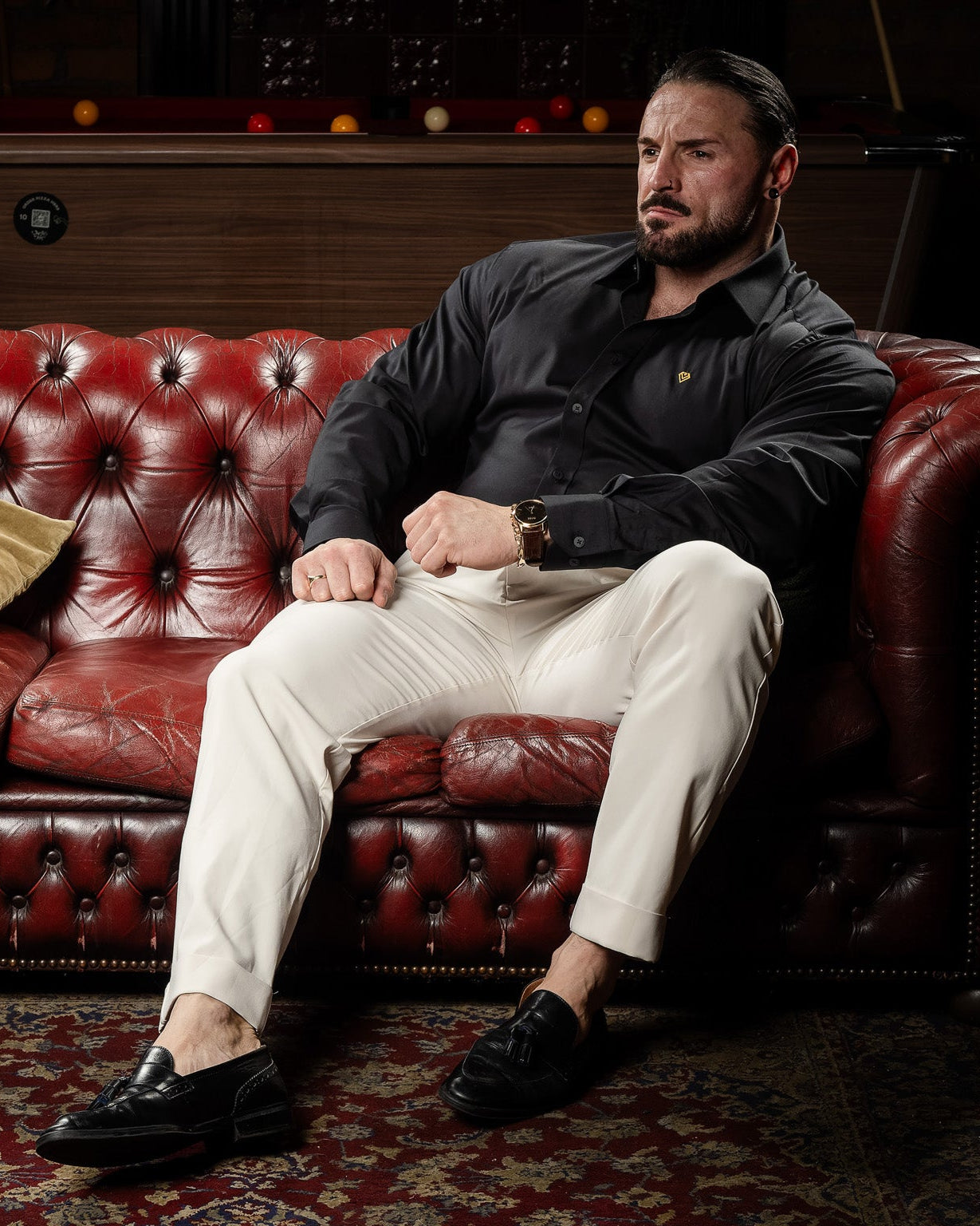 The Noir Élite Muscle Fit Shirt