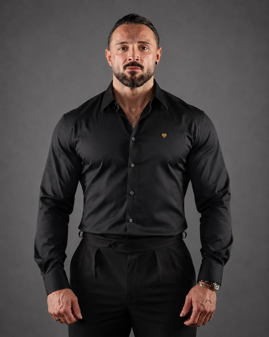 The Noir Élite Muscle Fit Shirt