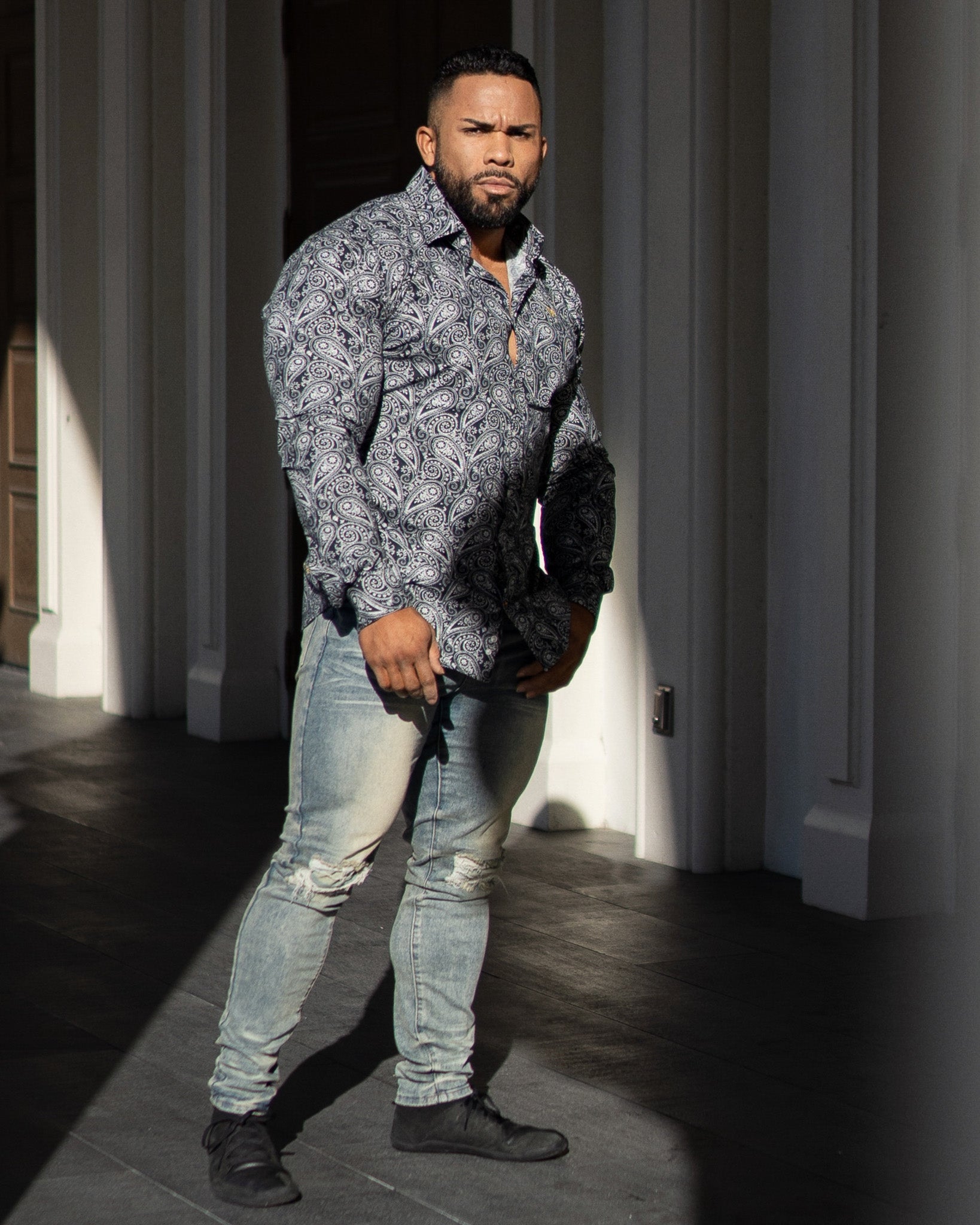 Paisley Print Shirt for Bodybuilders | Paradox Muscle | Diamond Theory