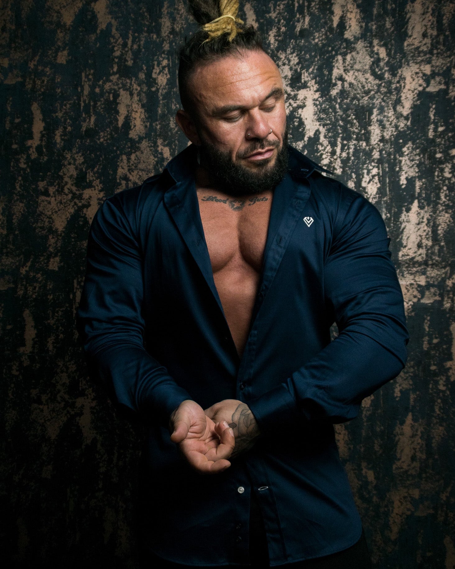 Midnight Muscle Dark Blue Fitted Shirt | Bodybuilders | Diamond Theory
