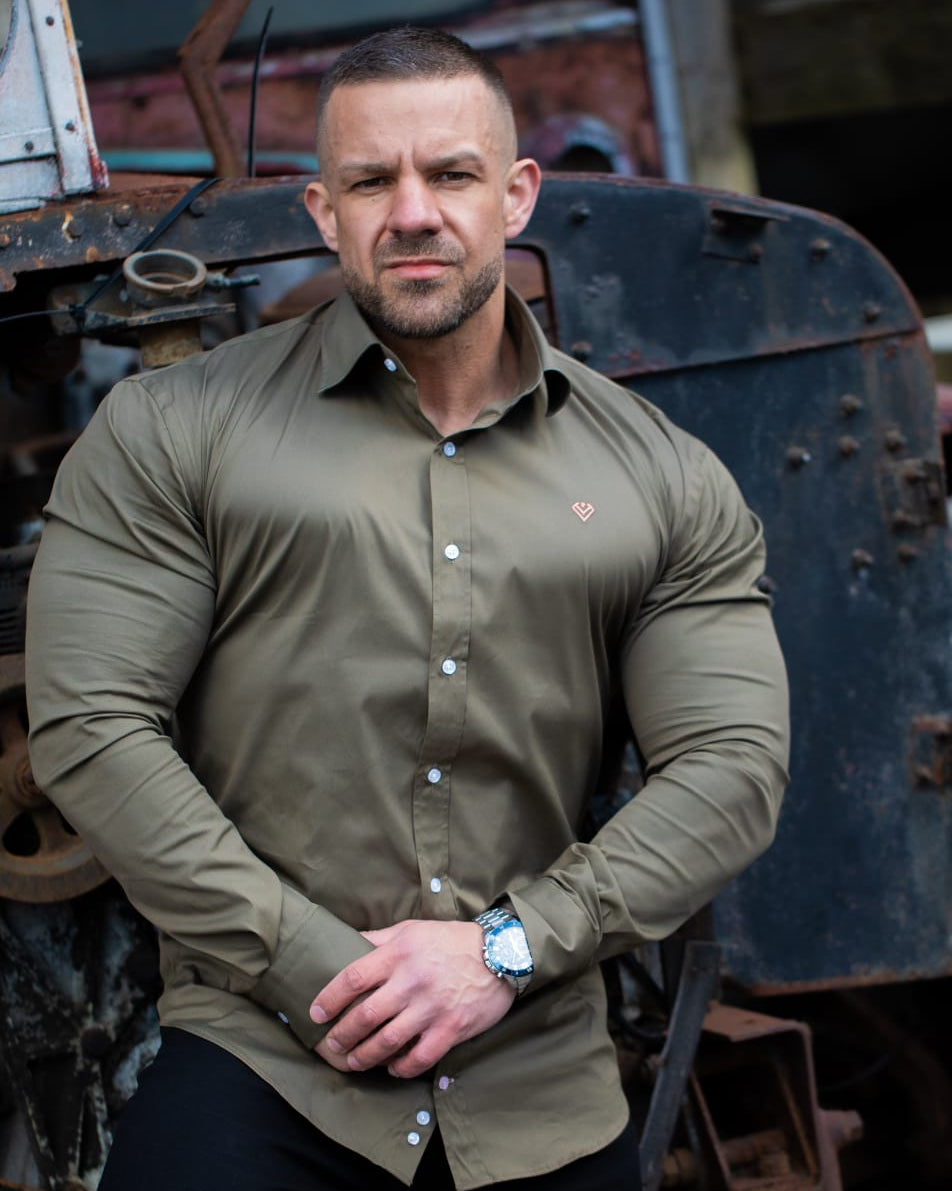 Notorious Green Bodybuilding Shirt | Khaki green | Diamond Theory